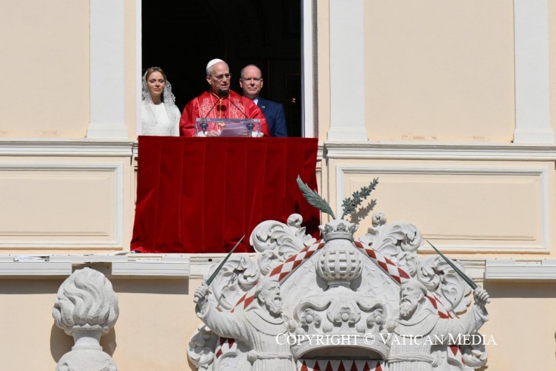 Apostolic Journey to the Principality of Monaco: Courtesy Visit to H.S.H. the Prince of Monaco